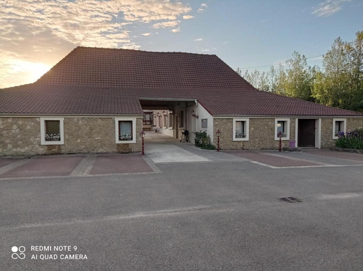 Hotel La ferme du guindal Marquise Esterno foto