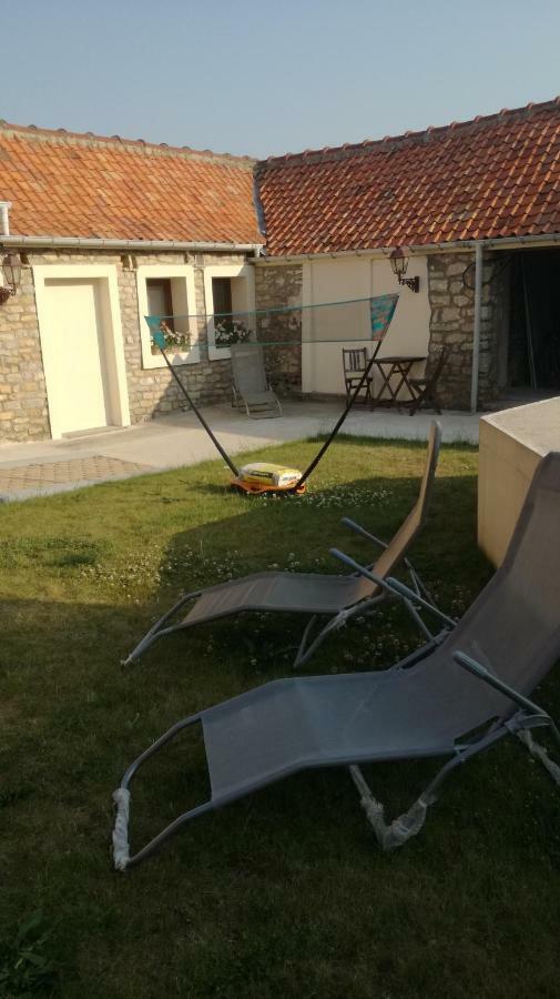 Hotel La ferme du guindal Marquise Esterno foto